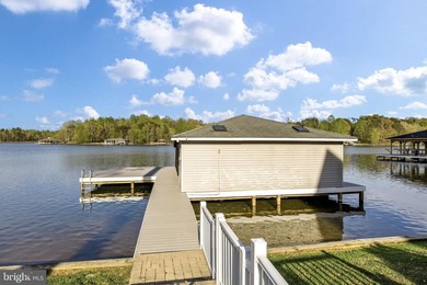 Gorgeous waterfront retreat on the private side of Lake Anna - photo 9