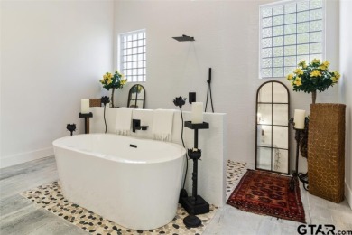 Rural Luxury Meets Chic Sophistication - photo 12