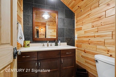 Northern Michigan Getaway with Lake Access & Year-Round Comfort - photo 6