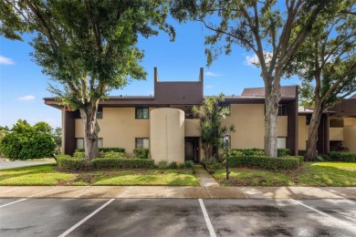Lake Condo Sale Pending in St. Petersburg, Florida