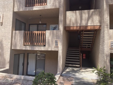 (private lake, pond, creek) Apartment For Sale in Scottsdale Arizona