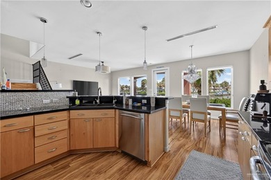 Enjoy breathtaking views of the Laguna Madre Bay and South Padre - photo 8