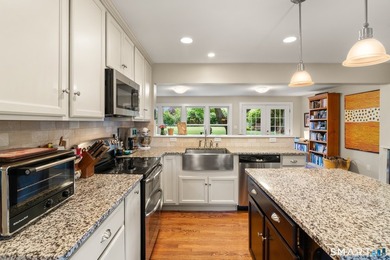 This classic New England Cape Cod is nestled just a short walk - photo 14