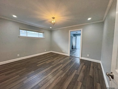 Charming and well maintained brick home in the heart of - photo 18