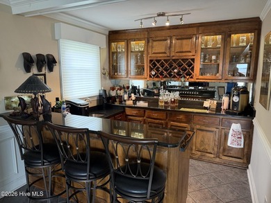 Nestled on a stunning waterfront property, this spectacular home - photo 21