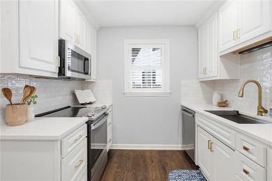 RECENT, TASTEFUL, OWNER-MADE UPDATES THROUGHOUT! This Fairway - photo 21