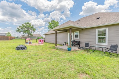 Single story charmer located on a large .35 lot with no HOA. The - photo 22