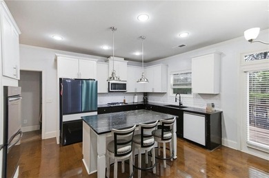 Move-in ready and beautifully maintained! This 5-bed,4.5-bath - photo 5