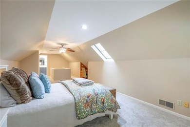 RECENT, TASTEFUL, OWNER-MADE UPDATES THROUGHOUT! This Fairway - photo 32