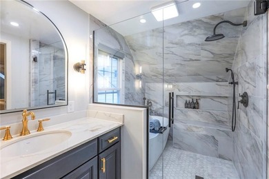 RECENT, TASTEFUL, OWNER-MADE UPDATES THROUGHOUT! This Fairway - photo 34