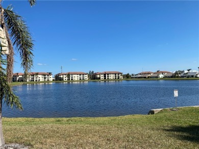 Lake Condo Off Market in Fort Myers, Florida