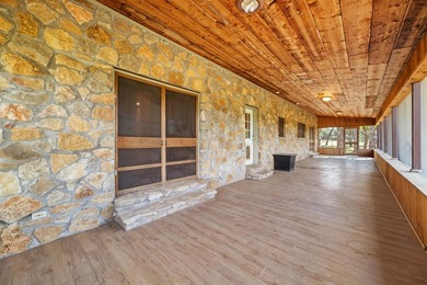 Immaculately maintained Working Horse Ranch nestled on 54.031 - photo 7