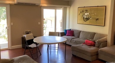 It is a very well-maintained single level three-bedroom - photo 6