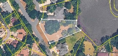 Fantastic opportunity to build a custom dream home in the gated - photo 4
