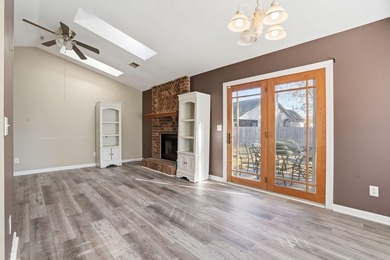 Welcome to 8562 Brookforest Dr, a beautiful 3-bedroom - photo 8