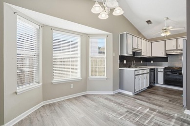 Welcome to 8562 Brookforest Dr, a beautiful 3-bedroom - photo 10