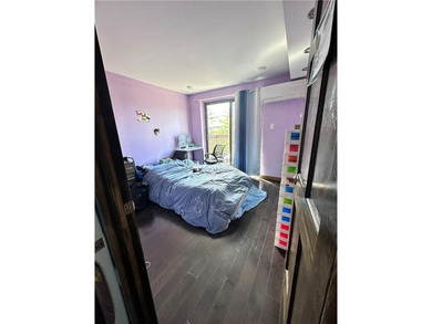 Elmwood Park Condominium! This bright and airy 3rd-floor unit - photo 14