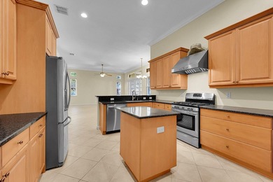 * * *Spacious 4-bedroom plus Den and Flex Room (that could - photo 14