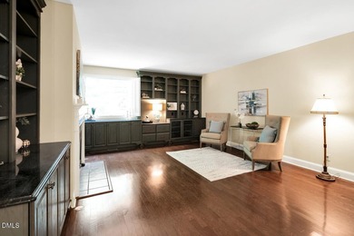 Exceptional custom home offering a fantastic single-level floor - photo 15