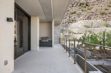 Tucked at the base of revered Camelback Mountain, Ascent is a