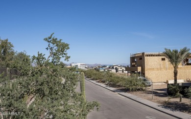 Tucked at the base of revered Camelback Mountain, Ascent is a