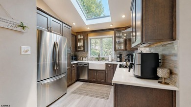 Nestled within the established and sought-after Fischer Woods - photo 5