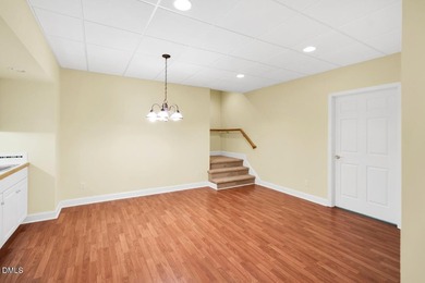 Exceptional custom home offering a fantastic single-level floor - photo 46