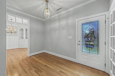Absolutely gorgeous Lowcountry style home located in beautiful - photo 8