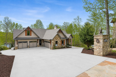Custom waterfront retreat with private deep-water dock - photo 3