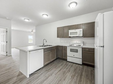 Investment Package: 4-Plex + Single-Family RentalHere's a rare