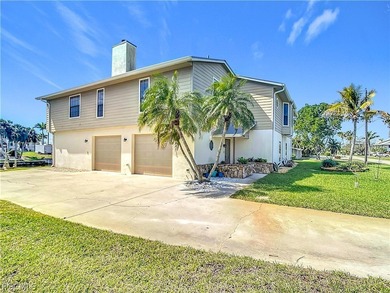 MOTIVATED SELLER! SALT WATER CANAL WITH IMMEDIATE ACCESS TO - photo 3