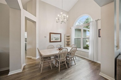 Under contract-accepting backup offers. Welcome to this - photo 13