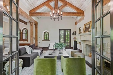 Welcome to the most exclusive, private lot available in all of - photo 15
