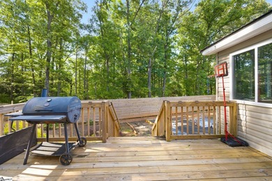 Tucked away on 0.82 acres with a peaceful country living feel - photo 20
