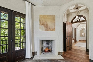 Welcome to the most exclusive, private lot available in all of - photo 24