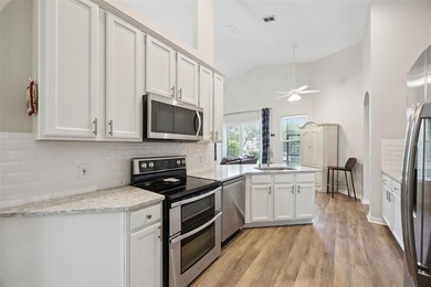 Under contract-accepting backup offers. Welcome to this - photo 24
