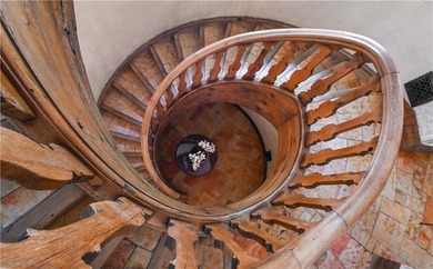 Welcome to the most exclusive, private lot available in all of - photo 29