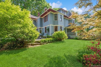 Welcome to this masterfully restored Queen Anne Victorian that - photo 38