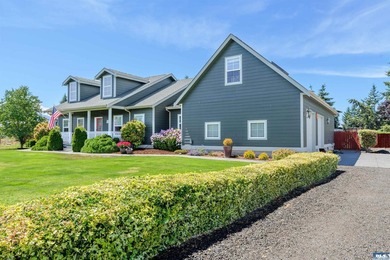Quintessential Sequim home with beautiful architecture and - photo 50