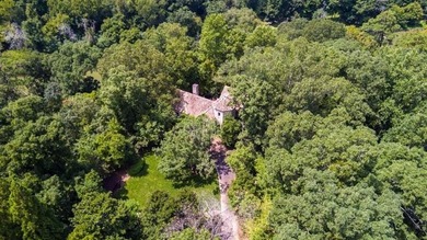 Welcome to the most exclusive, private lot available in all of - photo 54