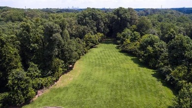 Welcome to the most exclusive, private lot available in all of - photo 56