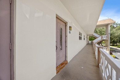 Lake Condo For Sale in Lauderdale Lakes, Florida