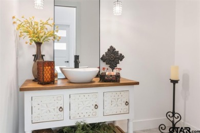 Rural Luxury Meets Chic Sophistication - photo 4