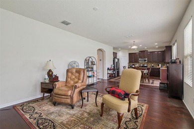 Such a Charming, Family-Friendly 4 Bedroom 2.5 Bath Home in - photo 8