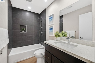 Gorgeous CA Terrace Park home in desirable Niles area! This move - photo 20