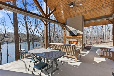 Custom waterfront retreat with private deep-water dock - photo 5