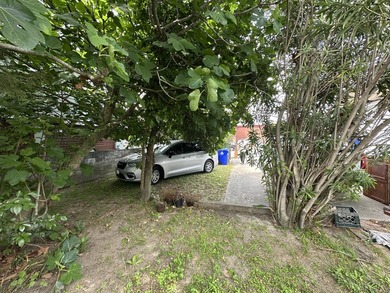 THREE Properties! Rare Downtown Opportunity - 227 Fishburne St - photo 5