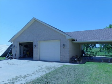 135 acres of gently rolling north Texas pastureland. The almost - photo 26