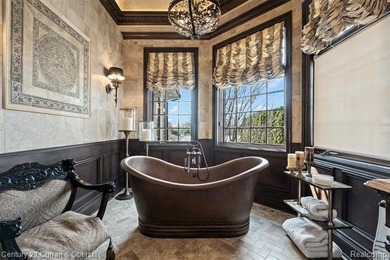 Experience unparalleled luxury at this Bella Vista masterpiece - photo 31
