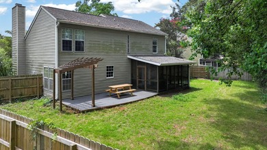 3-bedroom, 2.5-bathroom two-story home in the Windsor Hill - photo 32